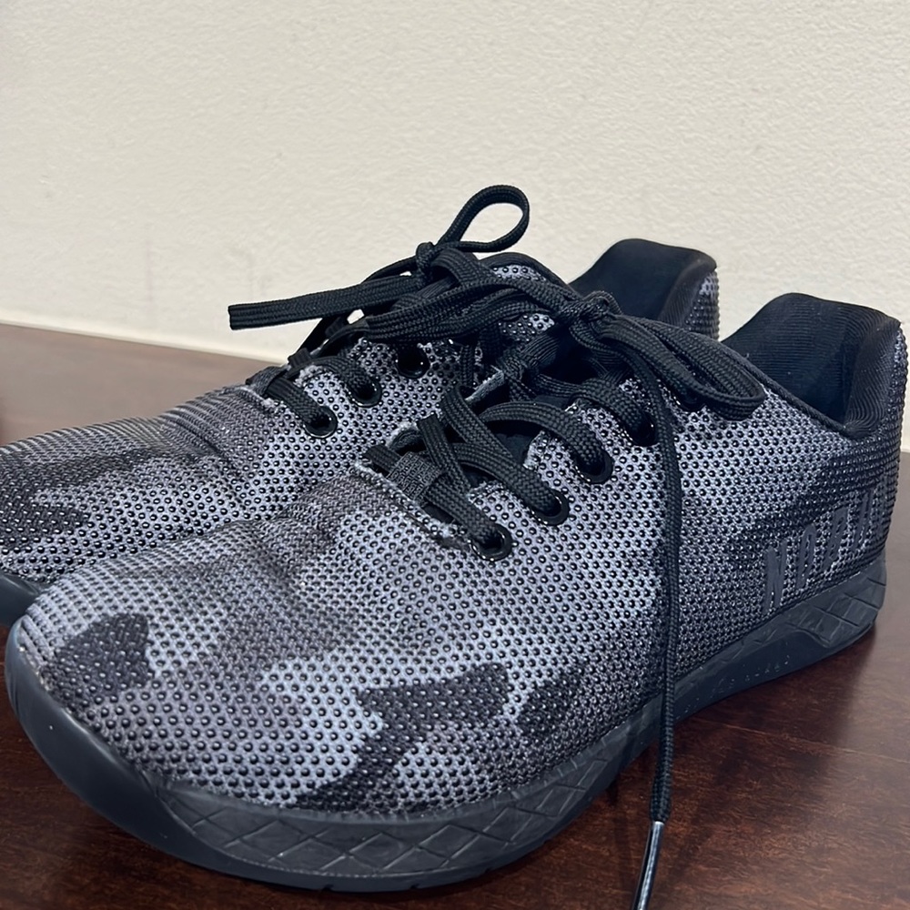 No Bull black🖤camo trainers size 10